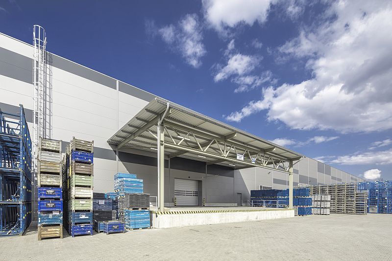  for lease Building Photo- Image 1 of 2