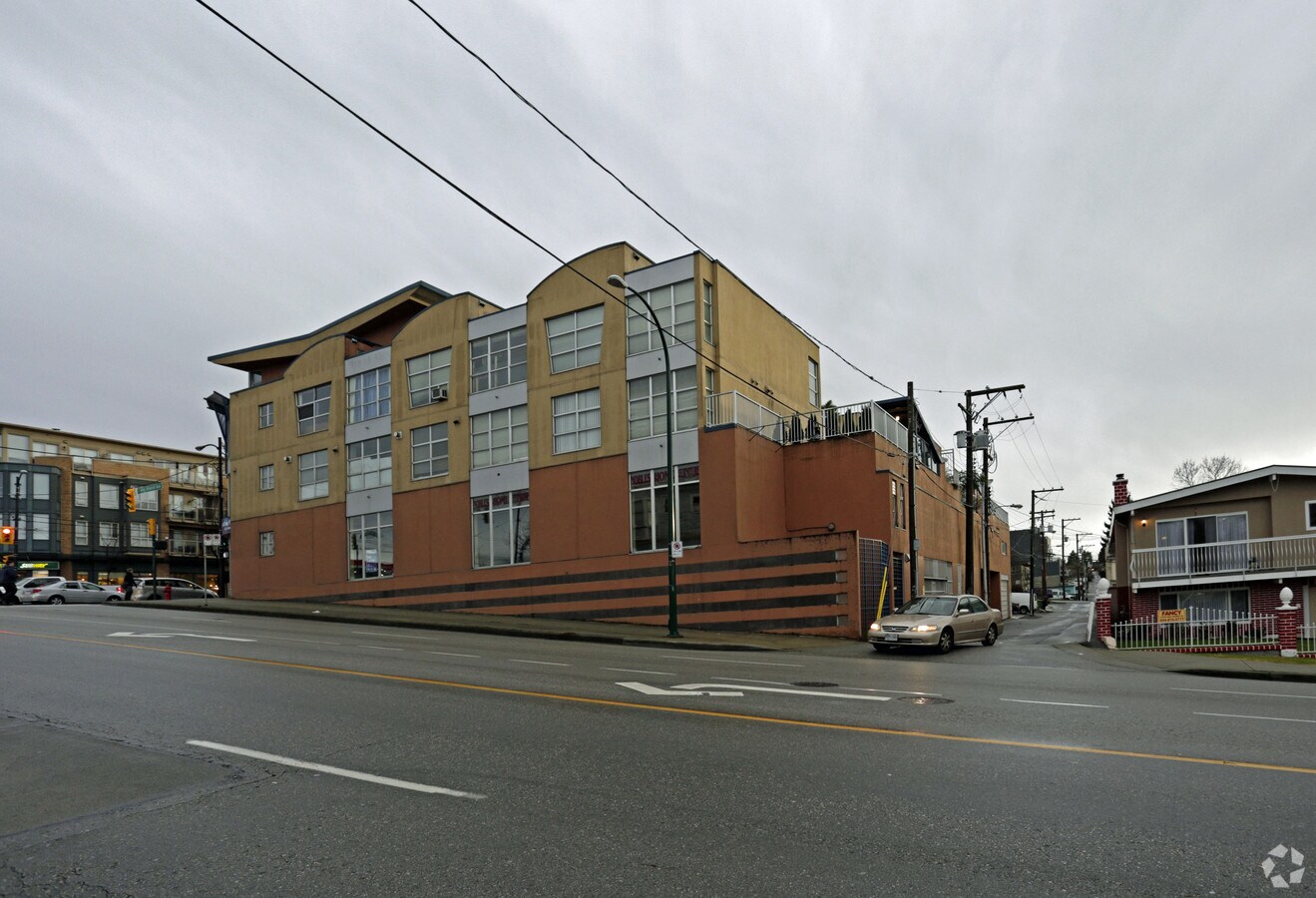 View Photo
