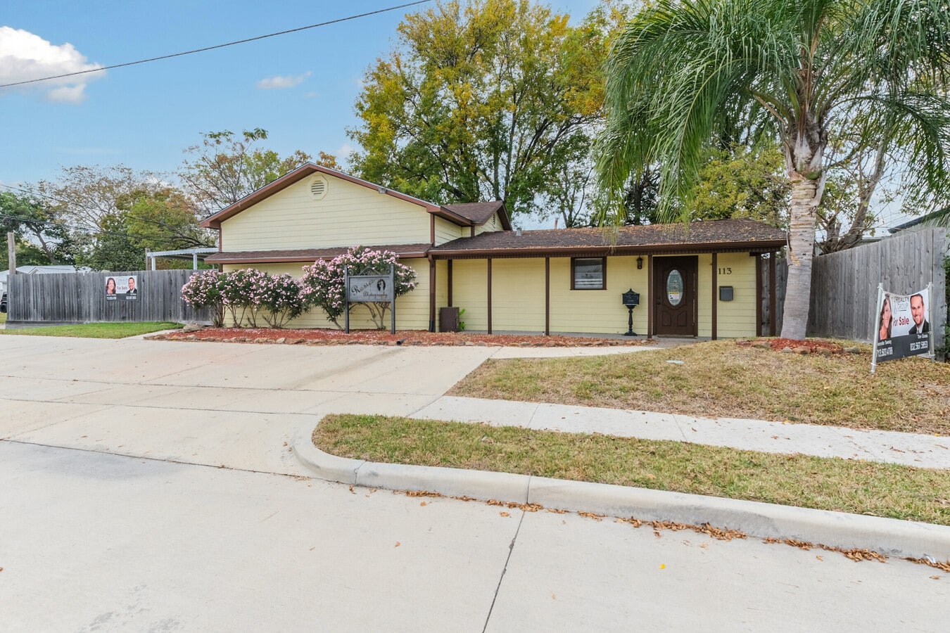 113 W 12th St, Deer Park, TX 77536