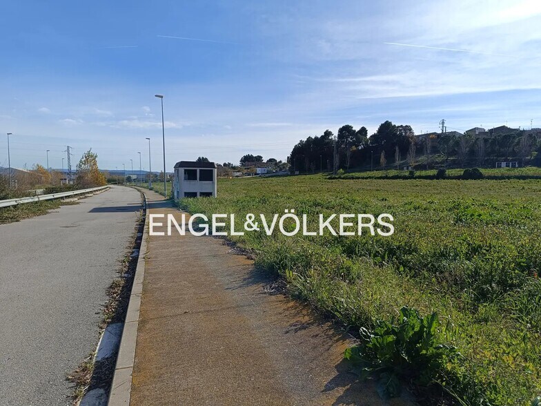 Barri Bellver, 9, Vilobí del Penedès, Barcelona for sale - Building Photo - Image 2 of 4