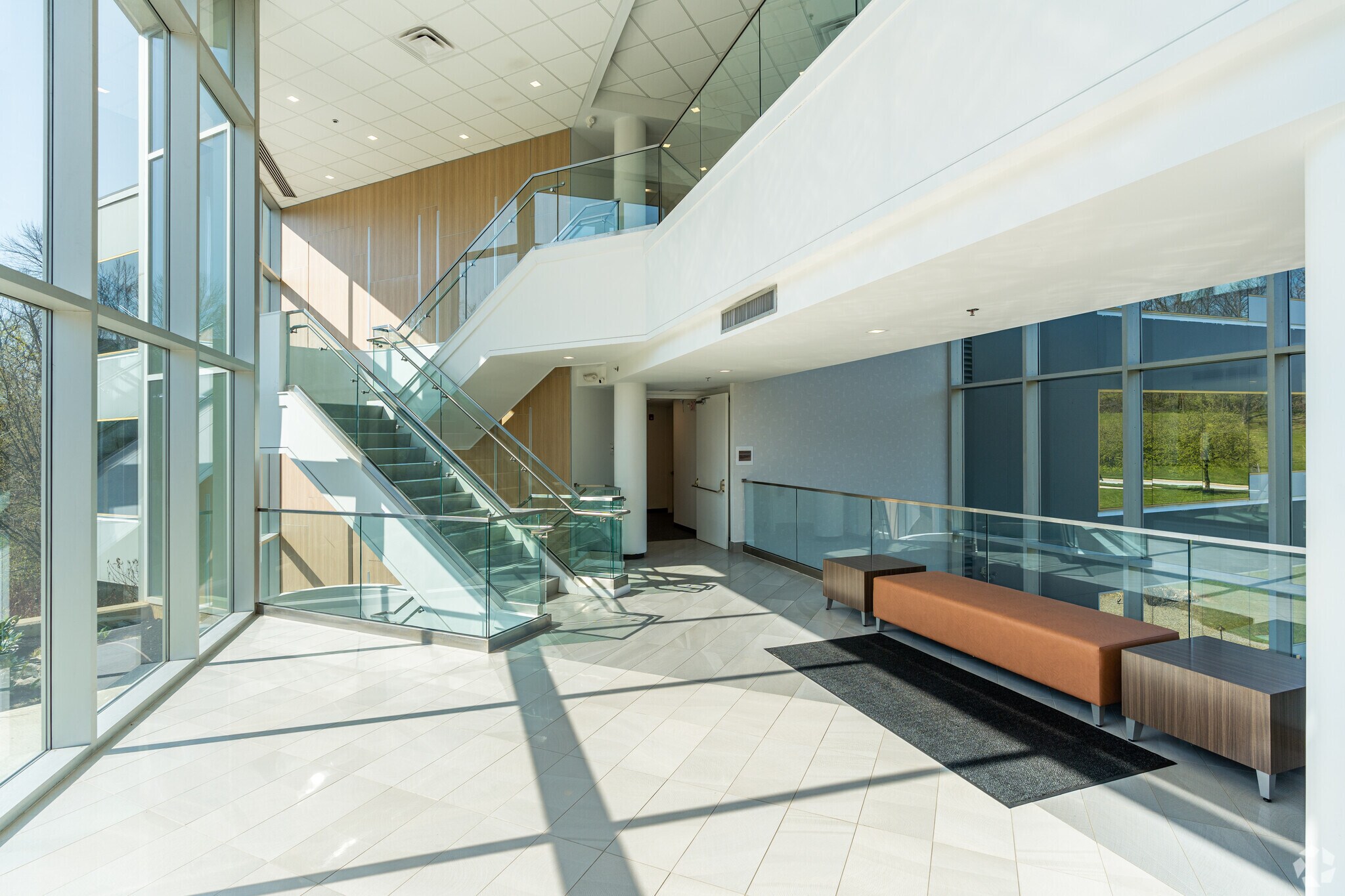 10 Valley Stream Pky, Malvern, PA for lease Building Photo- Image 1 of 9