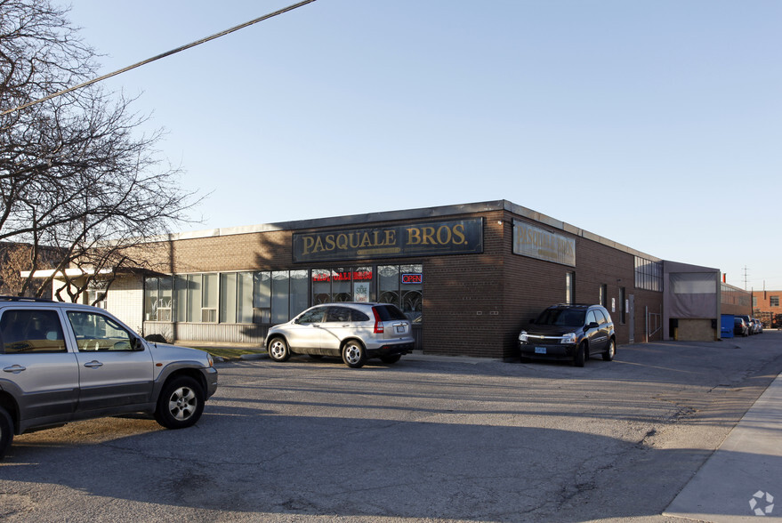 16 Goodrich Rd, Toronto, ON for lease - Building Photo - Image 3 of 13