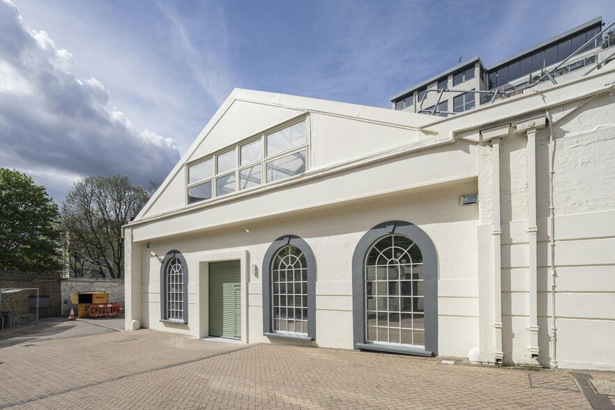 Bevin Way, London for lease - Building Photo - Image 3 of 7