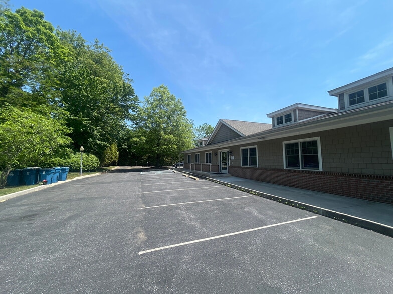 306 Kings Hwy, Cherry Hill, NJ for sale - Building Photo - Image 2 of 9