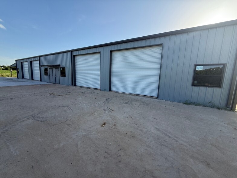 750 Wible Rd, Sherman, TX for lease - Building Photo - Image 3 of 16