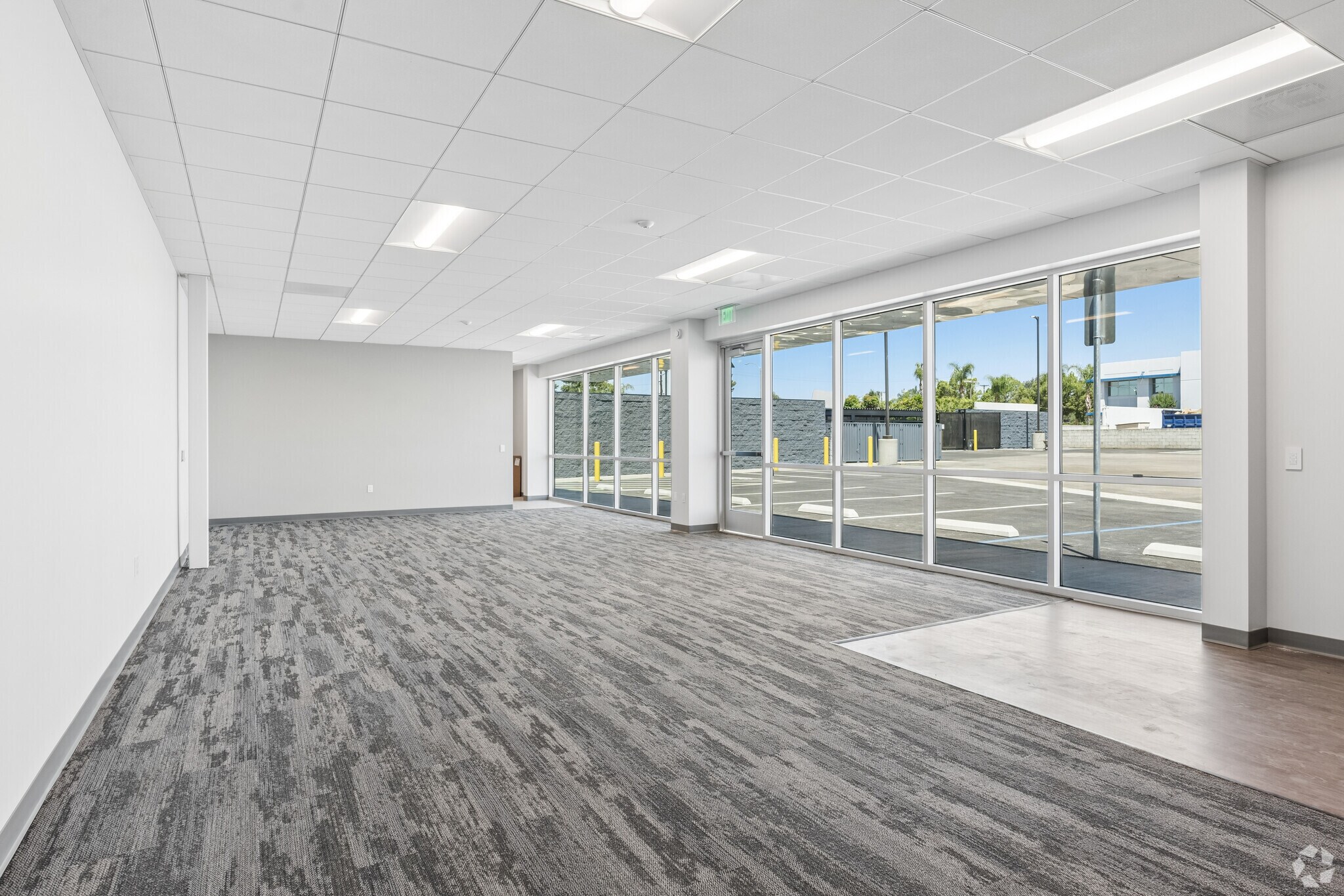 1633 S Campus Ave, Ontario, CA for lease Interior Photo- Image 1 of 15