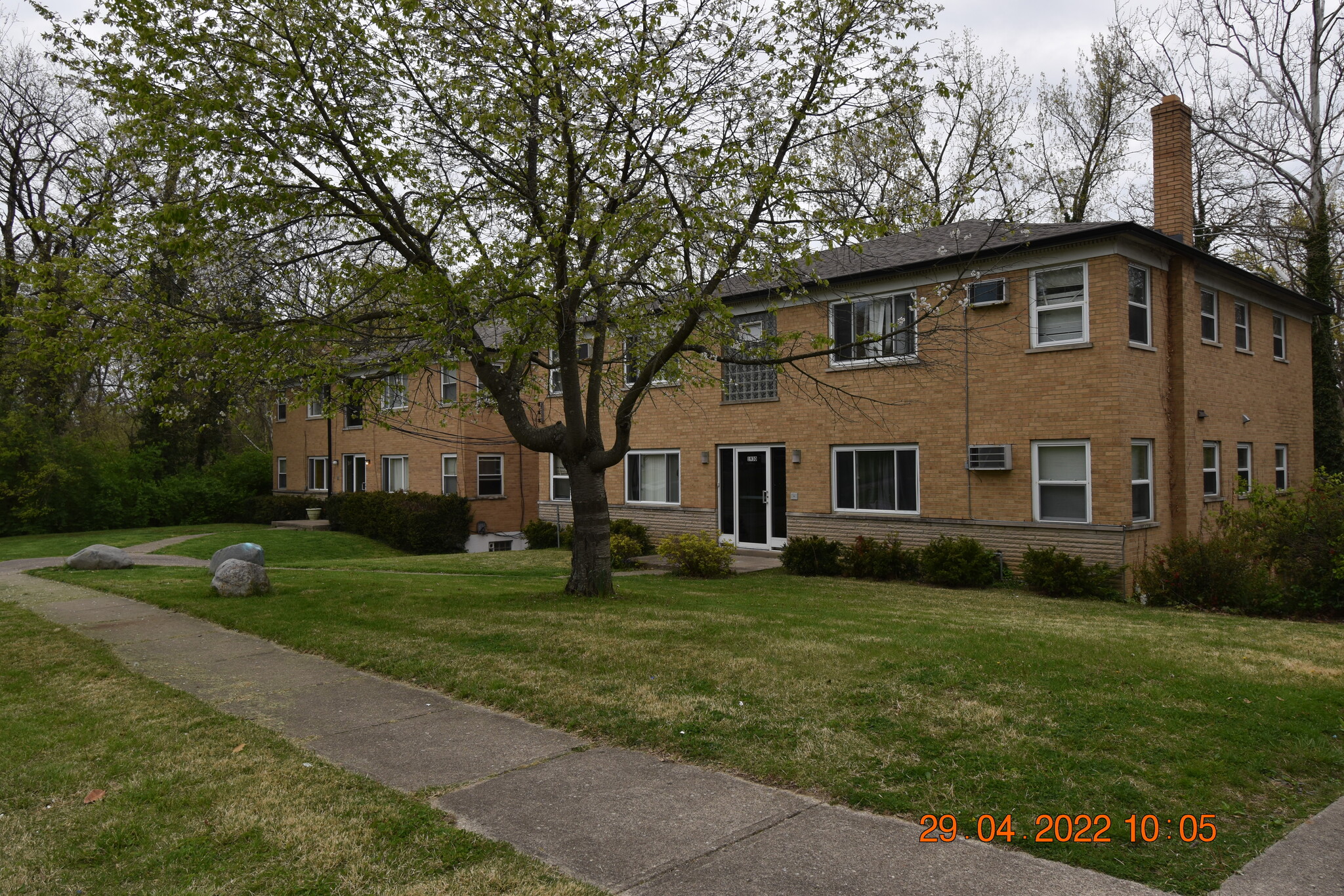 1936 Adams Rd, Cincinnati, OH for sale Primary Photo- Image 1 of 26