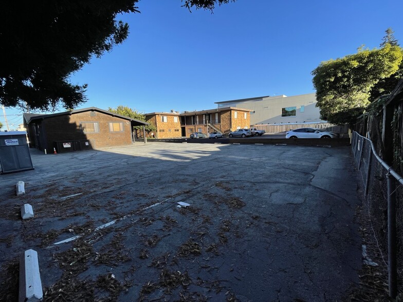 221 N San Mateo Dr, San Mateo, CA for lease - Building Photo - Image 2 of 2