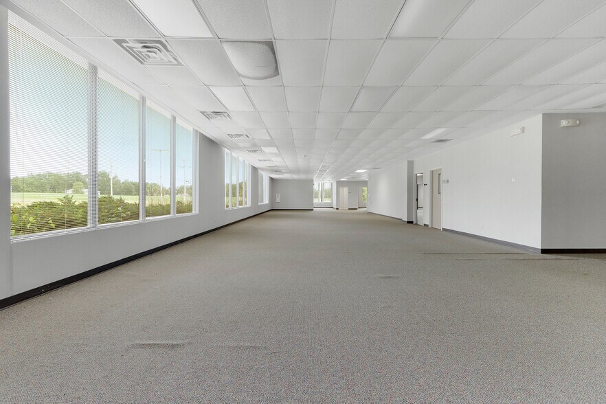 8645 E Backwater Rd, North Webster, IN for lease - Building Photo - Image 3 of 75