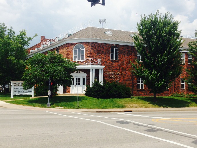 225 S Main St, O'Fallon, MO for lease - Building Photo - Image 3 of 5