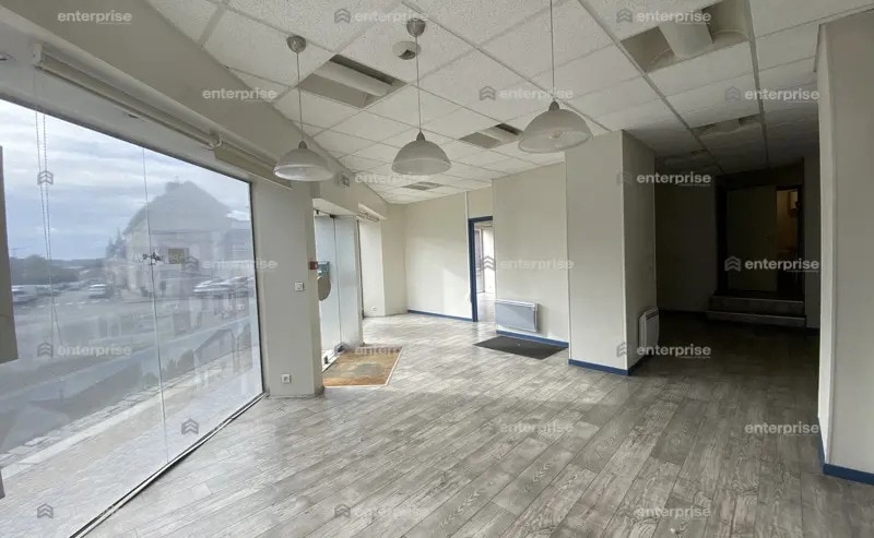 Office in Saint-Quentin for sale - Interior Photo - Image 3 of 6