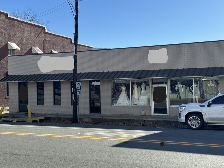 213 W Main St, Heber Springs, AR for lease - Primary Photo - Image 1 of 30