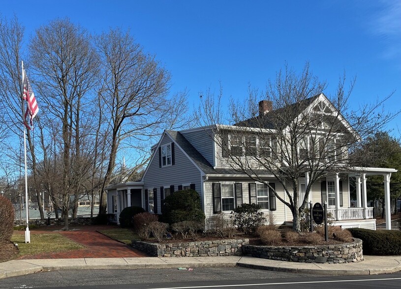 65 Jesup Rd, Westport, CT for sale - Primary Photo - Image 1 of 1