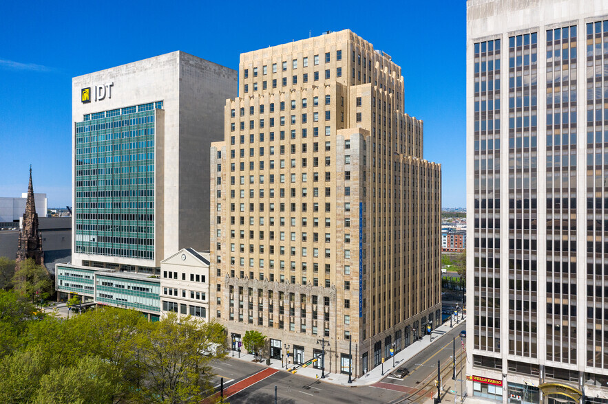 540 Broad St, Newark, NJ for lease - Primary Photo - Image 1 of 16