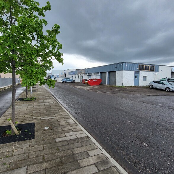 5-9 Burnett Rd, Inverness for lease - Primary Photo - Image 1 of 6