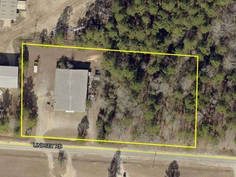 Lindsey Road, Swainsboro, GA 30401