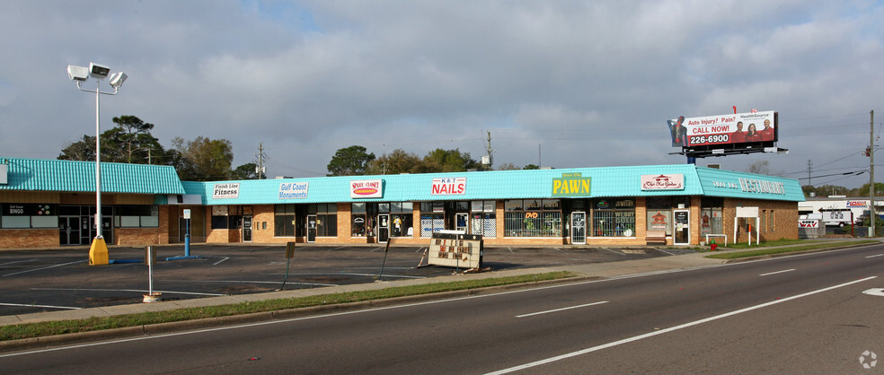 109 Racetrack Rd, Fort Walton Beach, FL for lease - Building Photo - Image 1 of 20