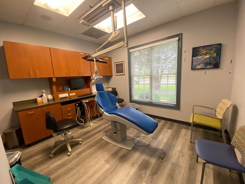 11010 S Tryon St, Charlotte, NC for sale - Interior Photo - Image 3 of 12