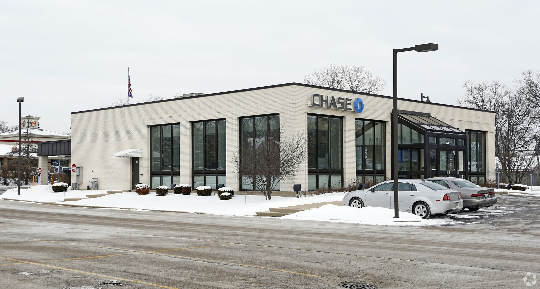 Chase Bank portfolio of 2 properties for sale on LoopNet.com Primary Photo- Image 1 of 3