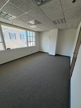 1611 S Catalina Ave, Redondo Beach, CA for lease Interior Photo- Image 1 of 6