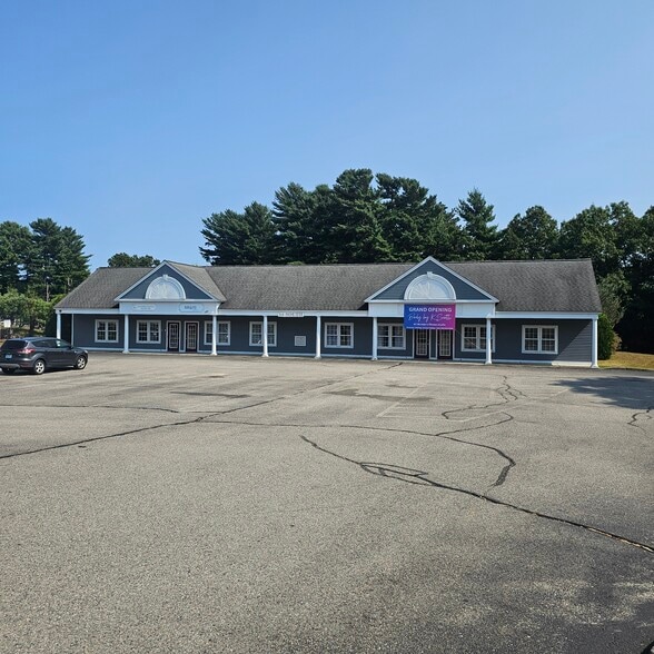 34 Nooseneck Hill Rd, West Greenwich, RI for sale - Primary Photo - Image 1 of 1