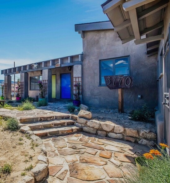 5770 Adobe Rd, Twentynine Palms, CA for sale - Building Photo - Image 2 of 28