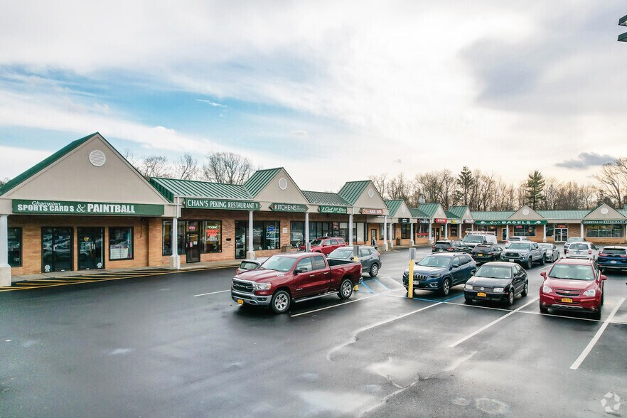 43 Vassar Rd, Poughkeepsie, NY 12603