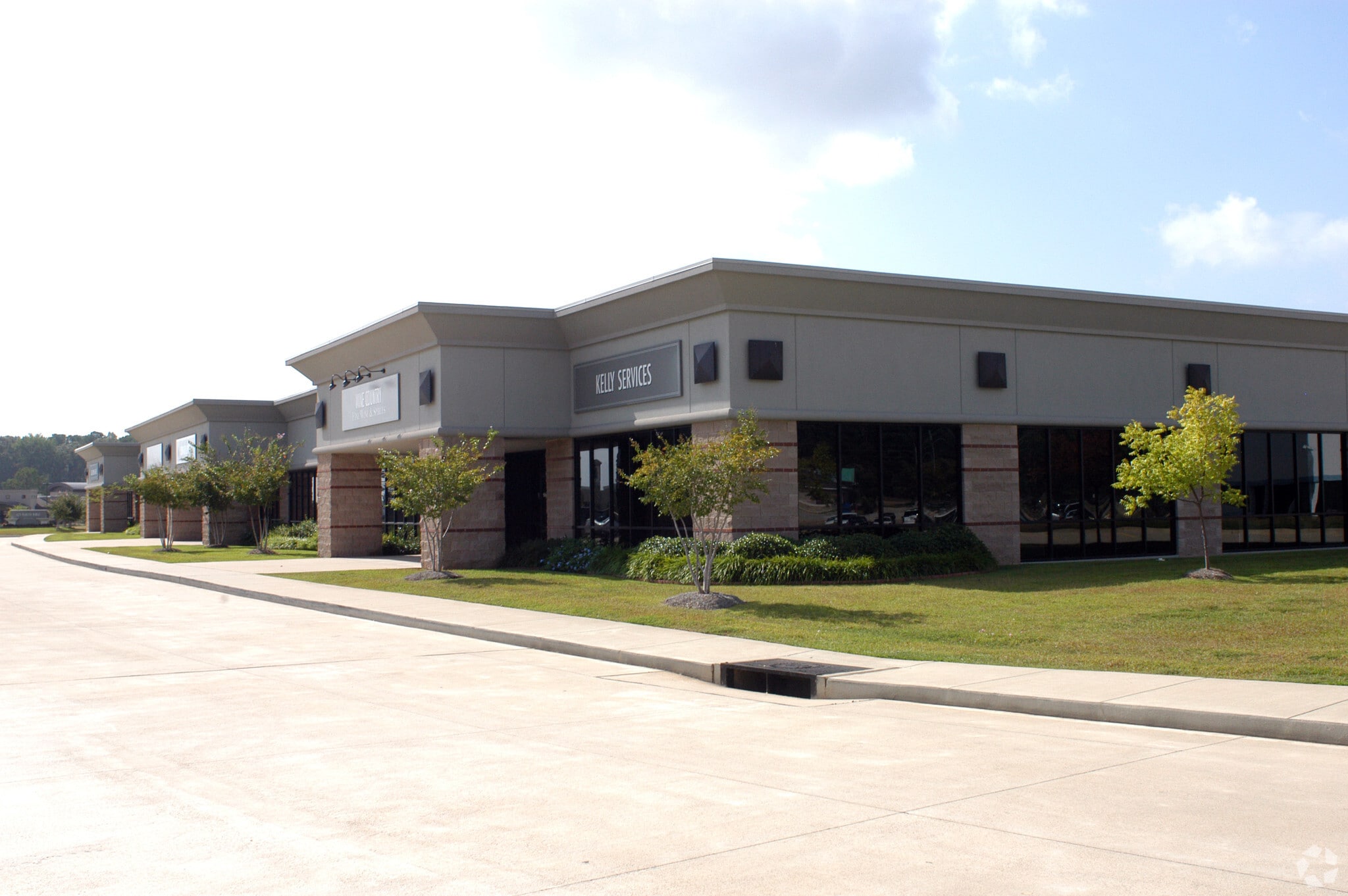 425 Ashley Ridge Blvd, Shreveport, LA for lease Building Photo- Image 1 of 13