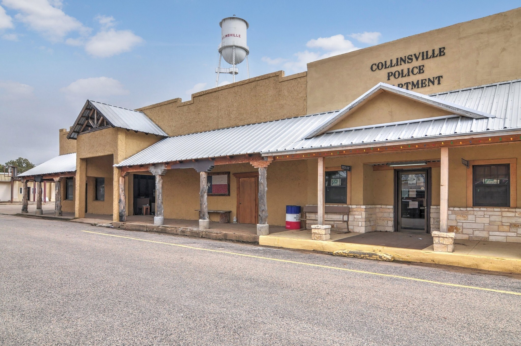 105 N Main St, Collinsville, TX for sale Primary Photo- Image 1 of 1