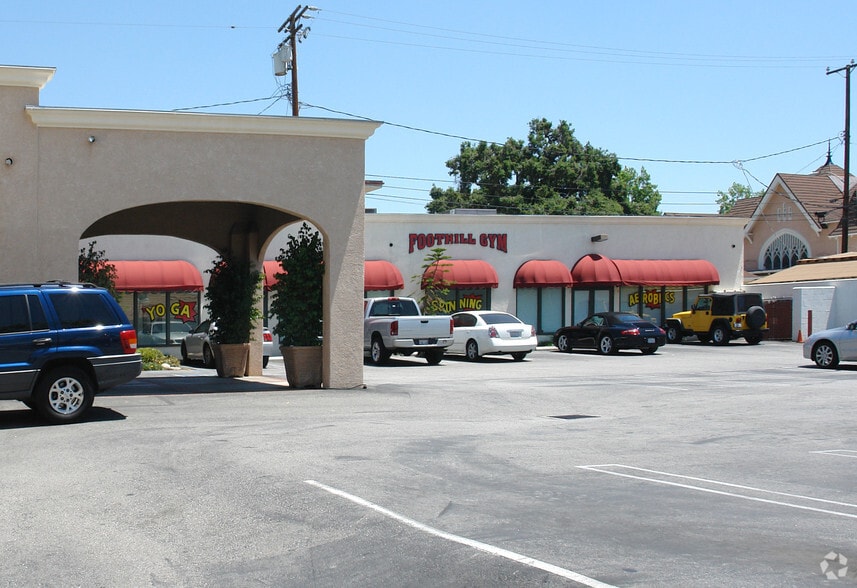 202-210 S Myrtle Ave, Monrovia, CA for sale - Building Photo - Image 3 of 7