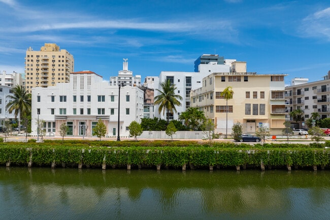 More details for Miami Beach Apartment & Vacation Rental – Multifamily for Sale, Miami Beach, FL