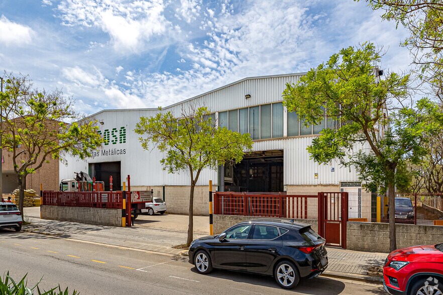 Avinguda del Progrés, 10, Viladecans, Barcelona for lease - Primary Photo - Image 1 of 8