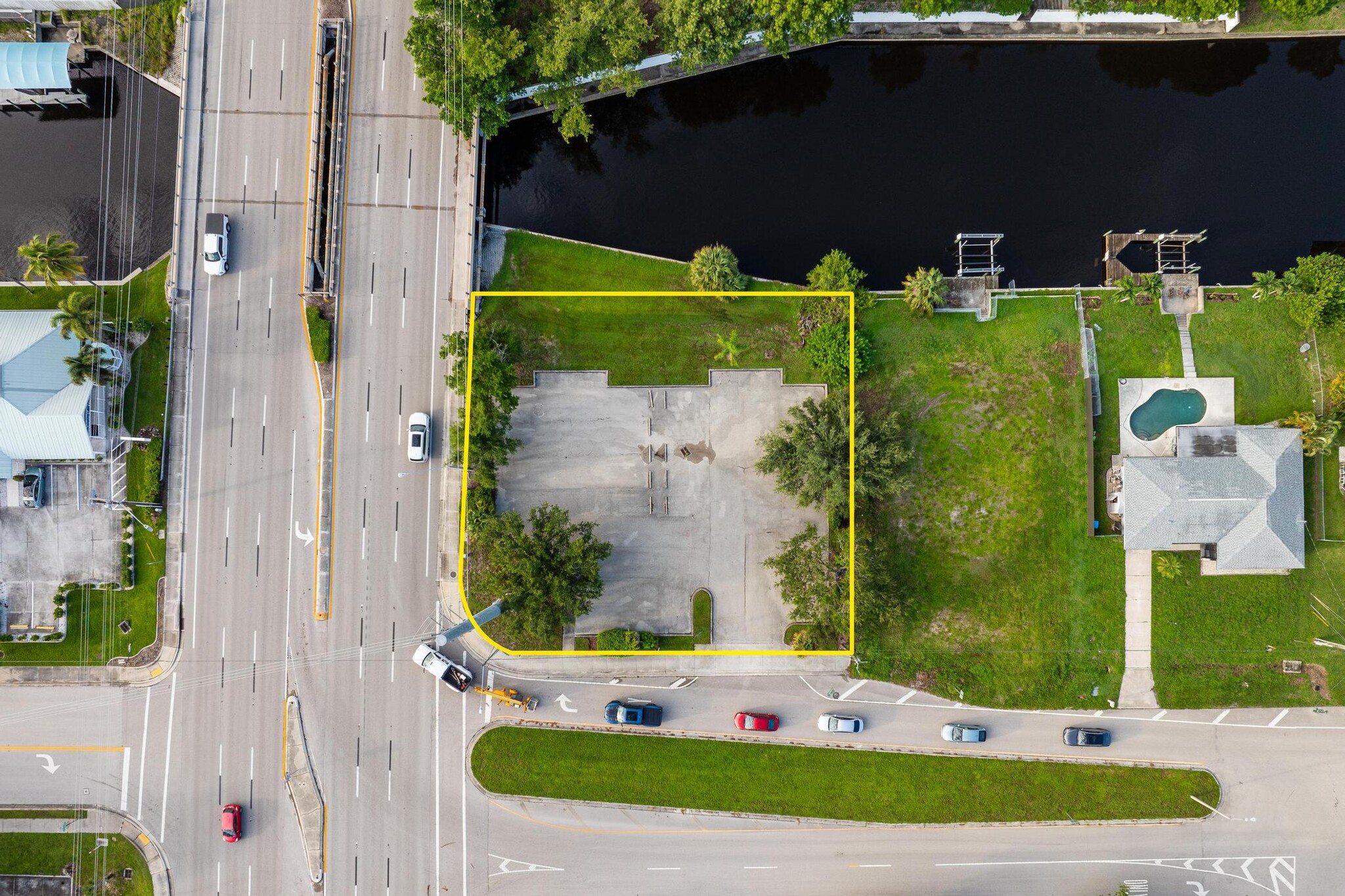 1532 Shelby Pky, Cape Coral, FL for sale Building Photo- Image 1 of 1