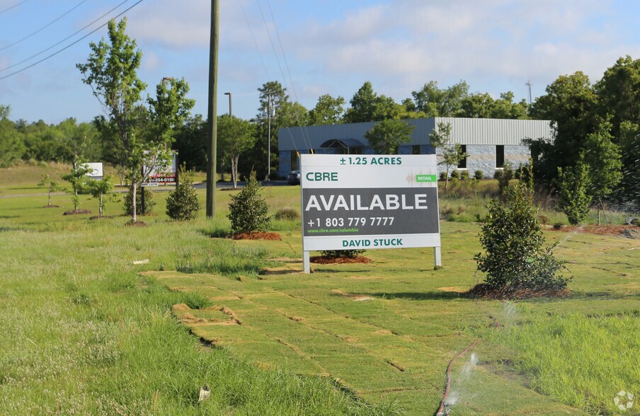 718 Clemson Rd, Columbia, SC for sale - Primary Photo - Image 1 of 1