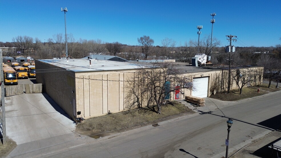 45 Ivy Ave W, Saint Paul, MN for sale - Building Photo - Image 1 of 6