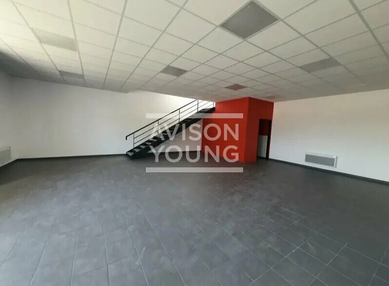 Flex in Moissy-Cramayel for sale - Interior Photo - Image 3 of 4