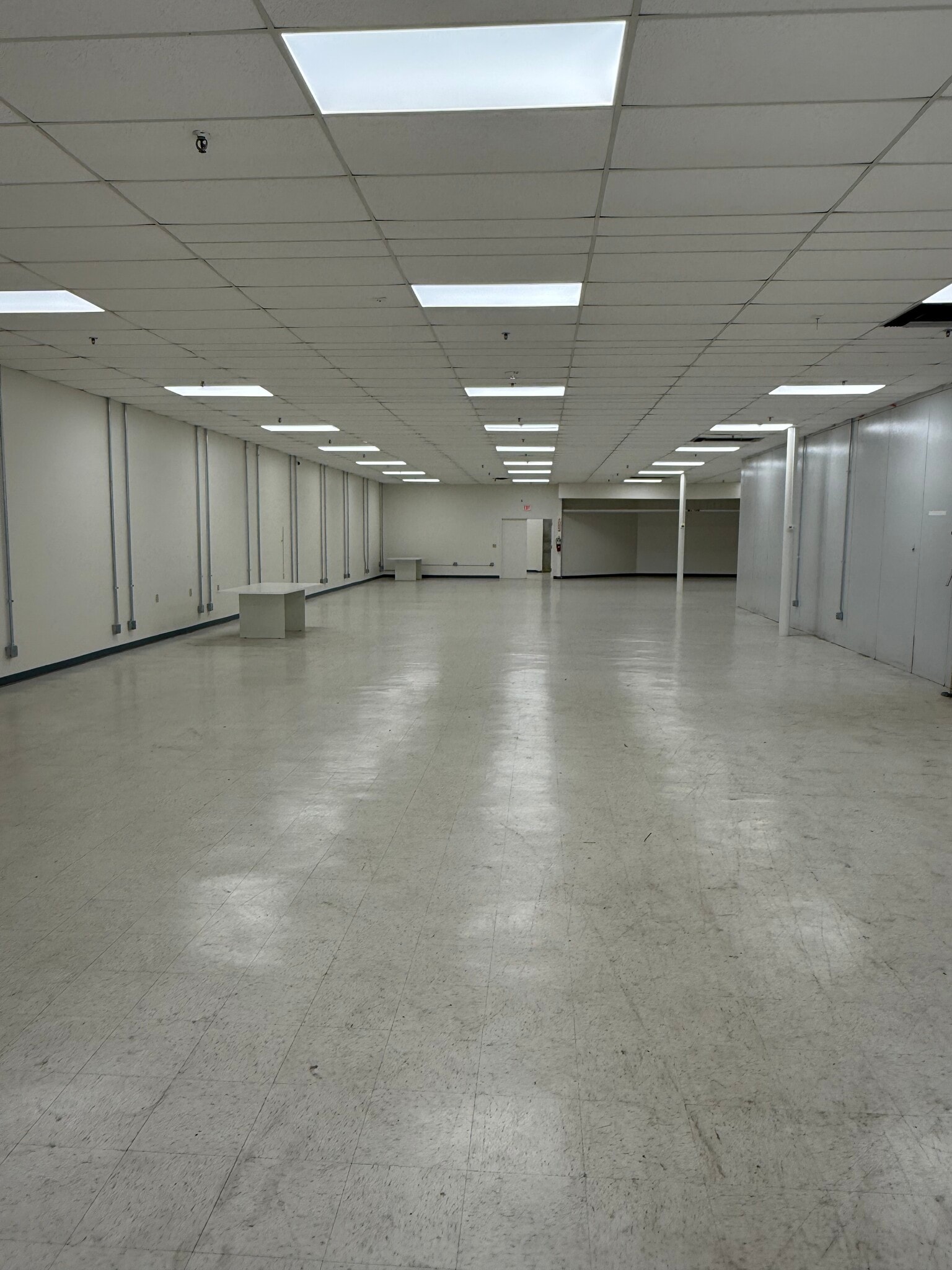 602-622 Rauhut St, Burlington, NC for lease Interior Photo- Image 1 of 7