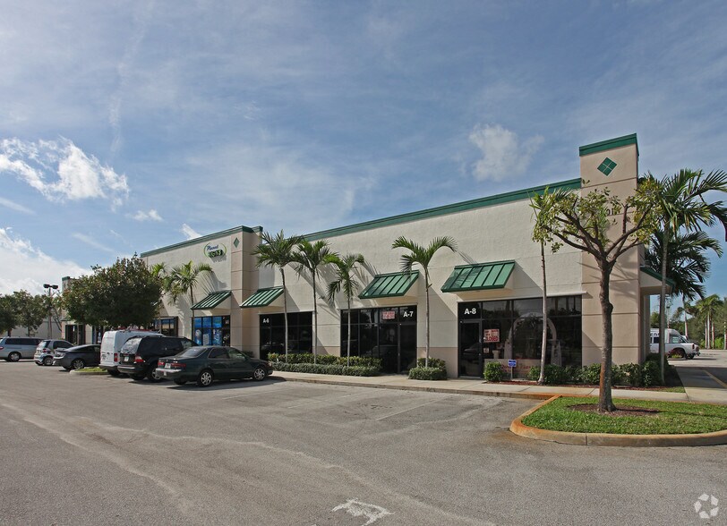 901 S Military Trl, West Palm Beach, FL, 33415 Flex Space For Lease