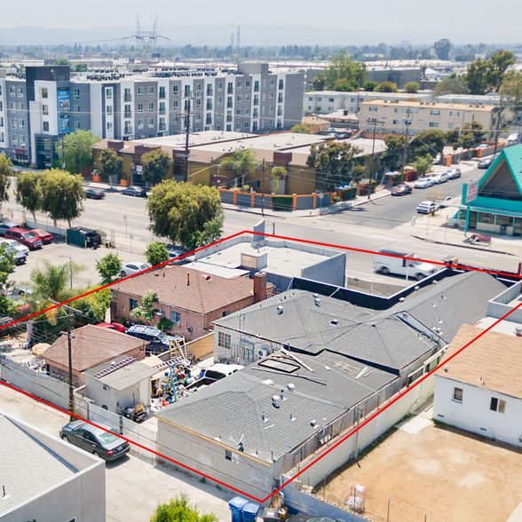 7436-7444 Lankershim Blvd, North Hollywood, CA for sale - Building Photo - Image 1 of 17