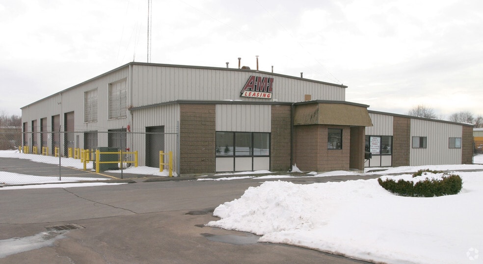 283 Burnham St, East Hartford, CT for sale - Building Photo - Image 3 of 4