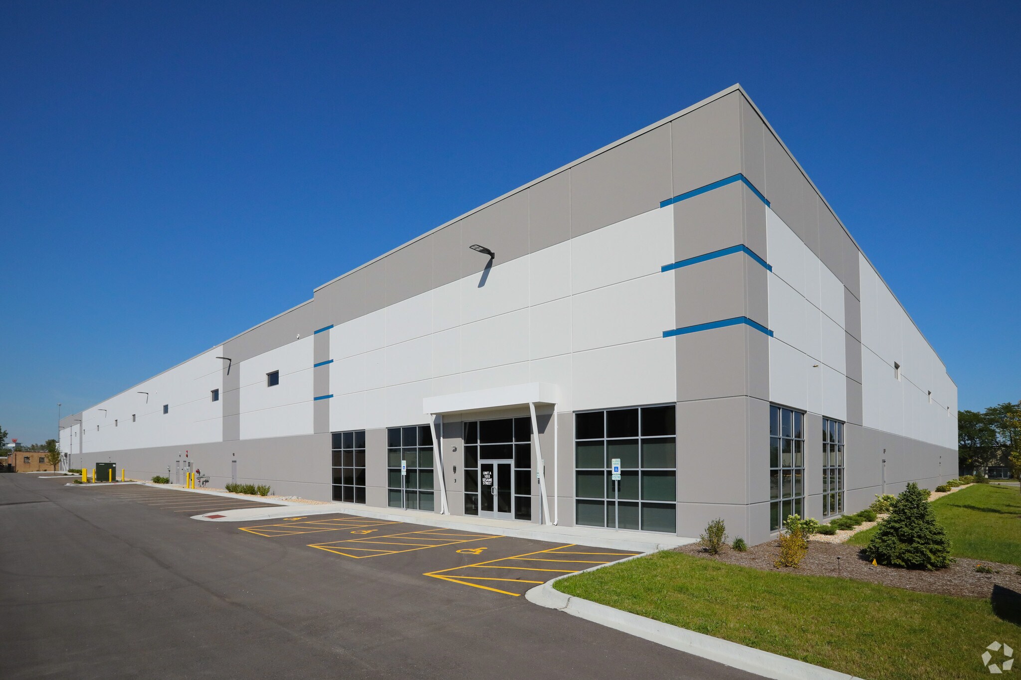 10551065 Sesame St, Bensenville, IL, 60105 Industrial Space For