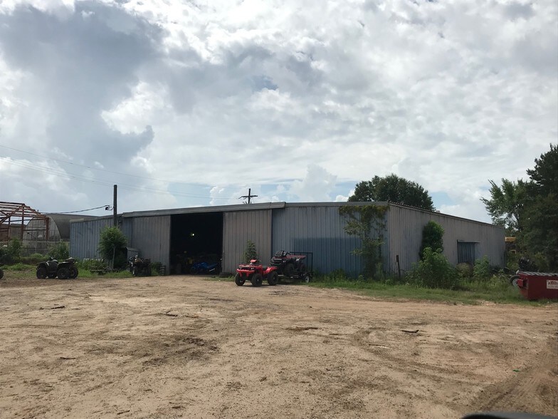 12262 Highway 105 E, Conroe, TX for sale - Building Photo - Image 1 of 1