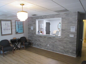 Professional/Medical Suite - 1031 Exchange Property