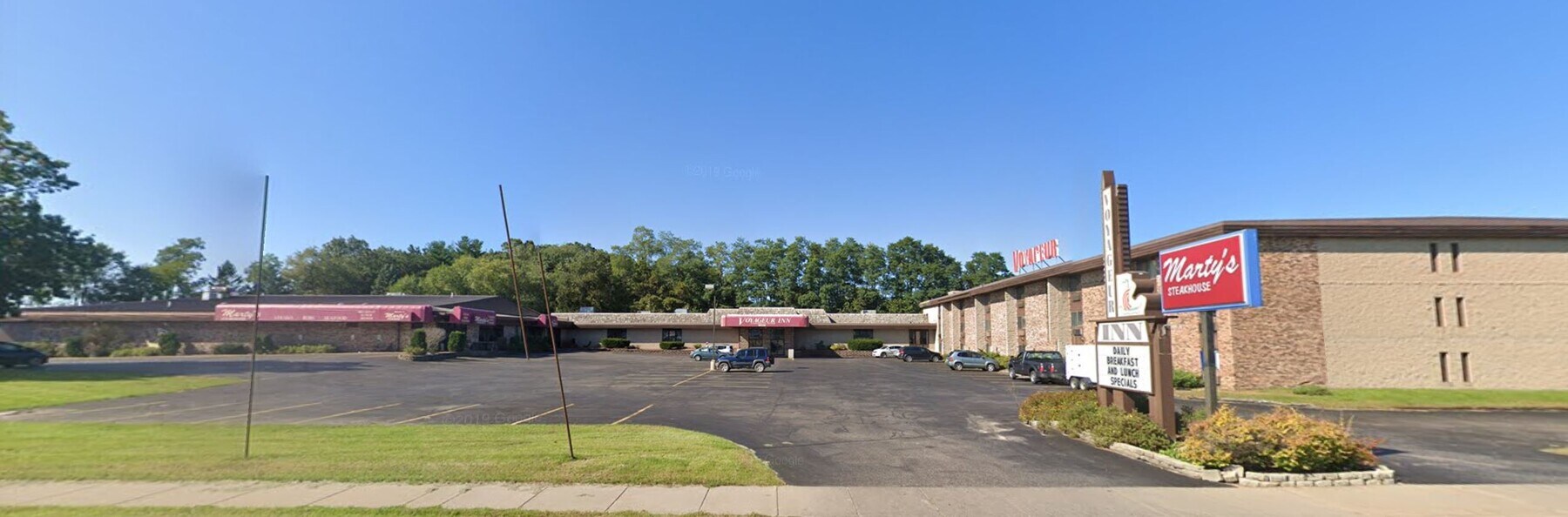 200 Viking Dr, Reedsburg, WI 53959