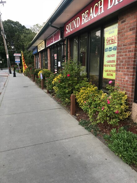 175 Sound Beach Blvd, Sound Beach, NY for sale - Building Photo - Image 1 of 1