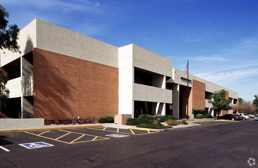 64 E Broadway Rd, Tempe, AZ for lease - Building Photo - Image 2 of 15