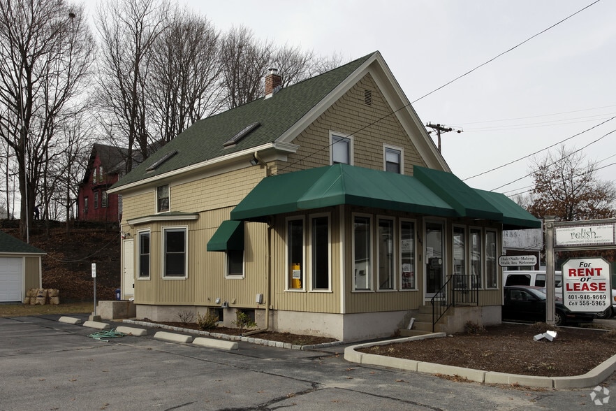 3087 Post Rd, Warwick, RI for sale - Primary Photo - Image 1 of 1