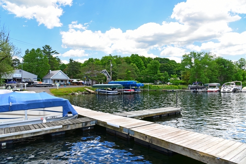 281 Lakeview Rd, Craryville, NY for sale - Primary Photo - Image 1 of 1