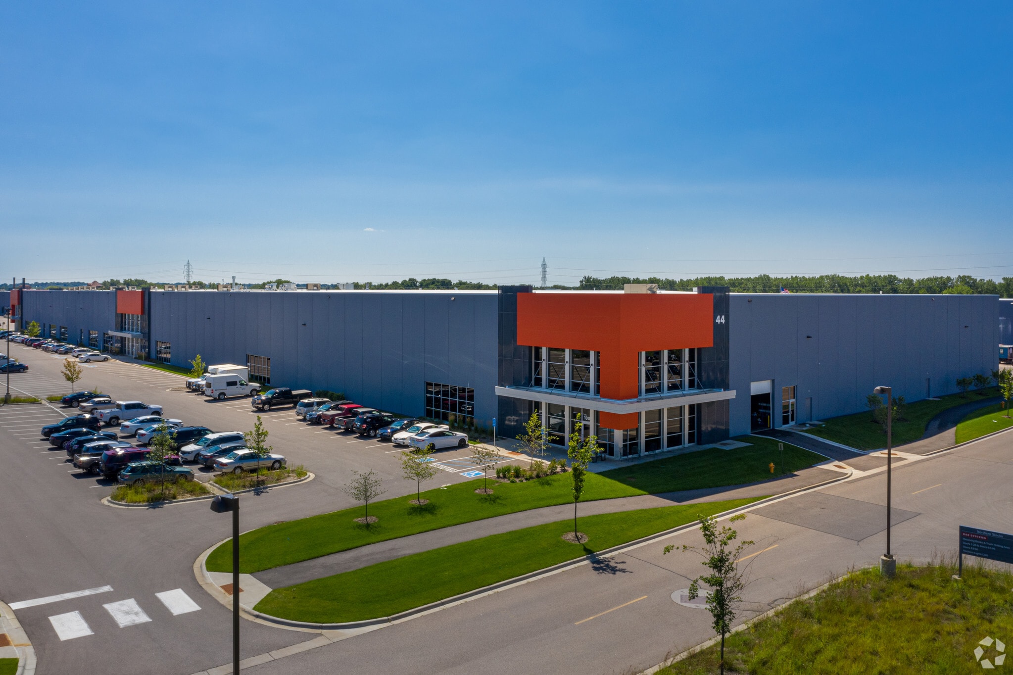 44 Northern Stacks Dr N, Fridley, MN for lease Primary Photo- Image 1 of 6