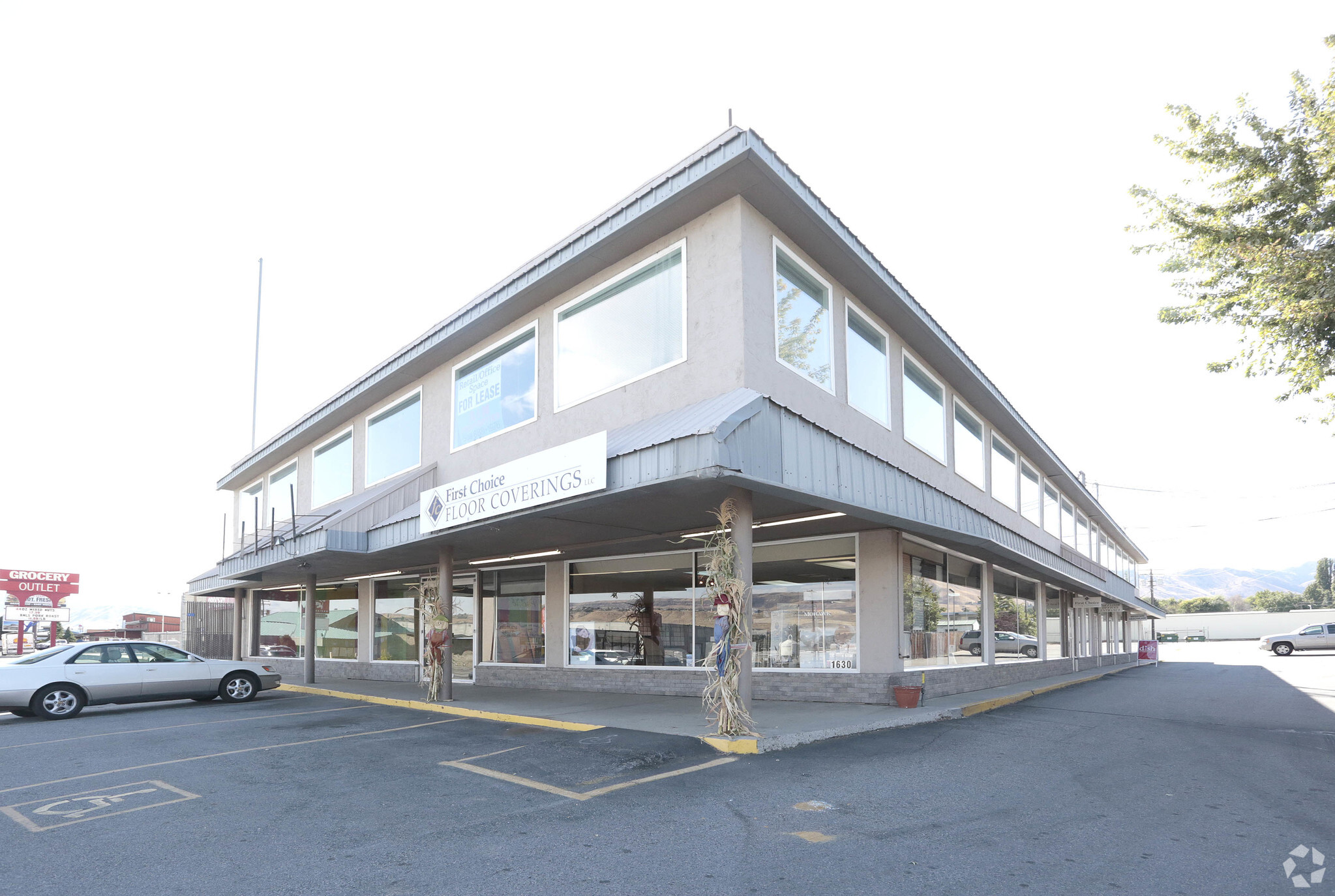 1630 N Wenatchee Ave, Wenatchee, WA for sale Building Photo- Image 1 of 1